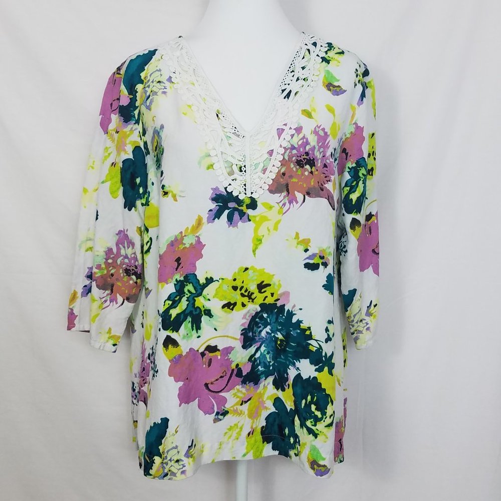 Premise Floral Linen Blouse